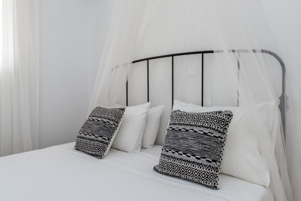 Uno Luxury Apartment With Sea View Livadia  Exterior foto